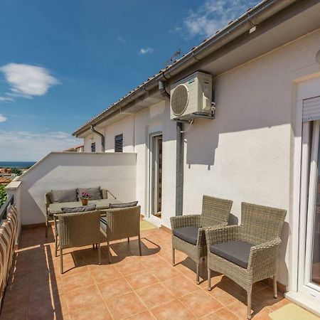 Apartments Radmila Пореч Экстерьер фото