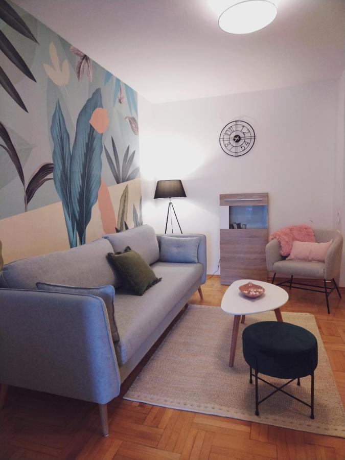 Apartments Radmila Пореч Экстерьер фото