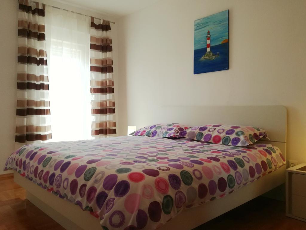 Apartments Radmila Пореч Экстерьер фото