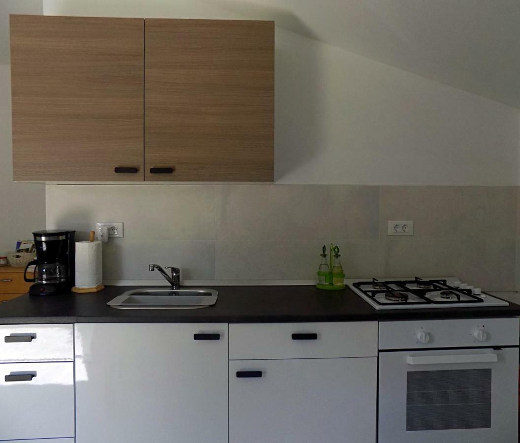 Apartments Radmila Пореч Экстерьер фото